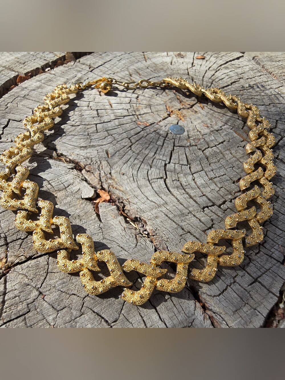 Vintage TRIFARI necklace